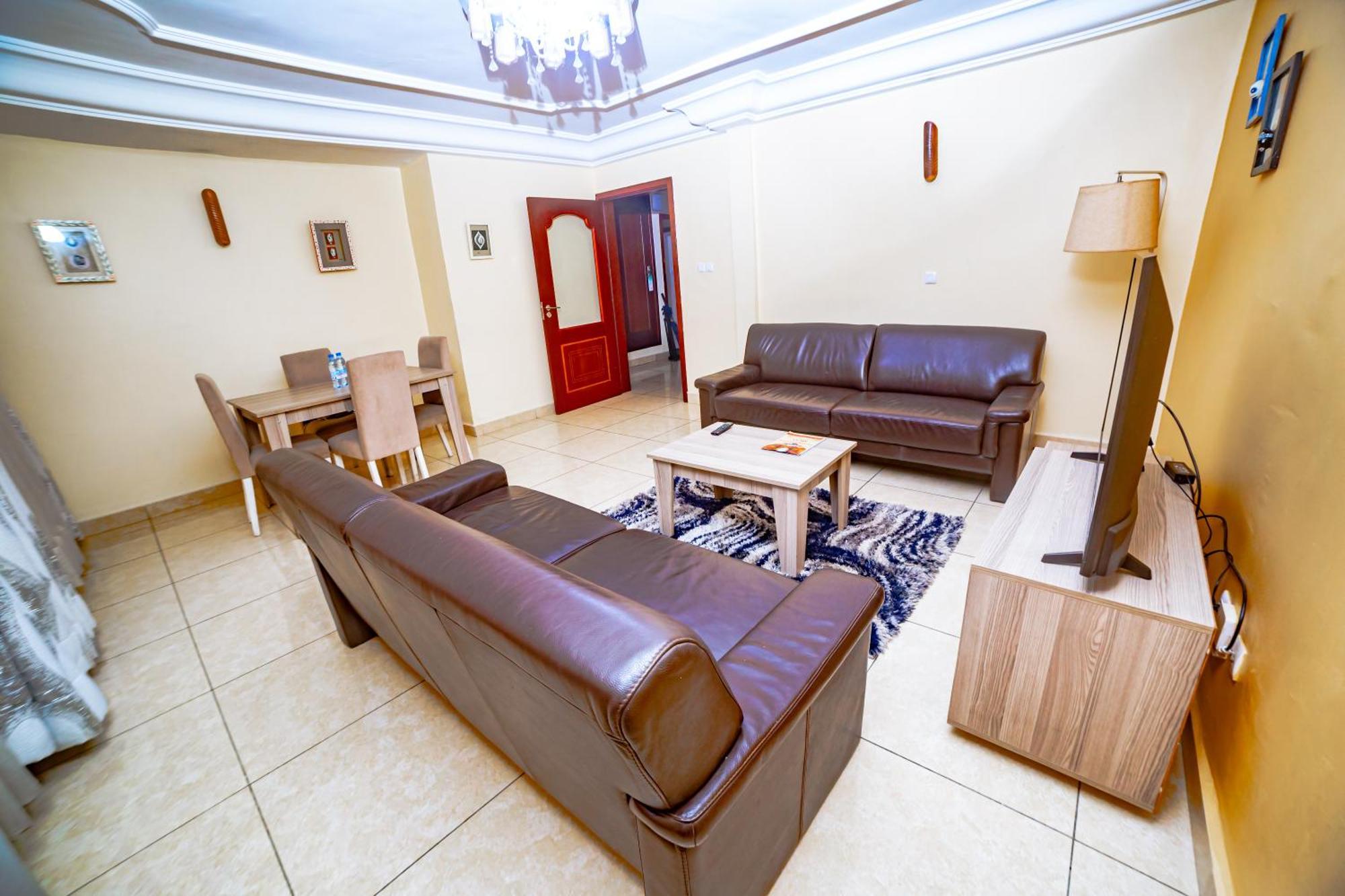 Loumia Premium Bonapriso Daire Douala Dış mekan fotoğraf