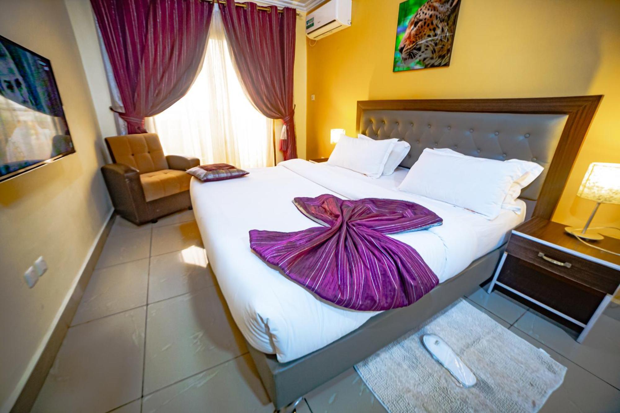 Loumia Premium Bonapriso Daire Douala Dış mekan fotoğraf